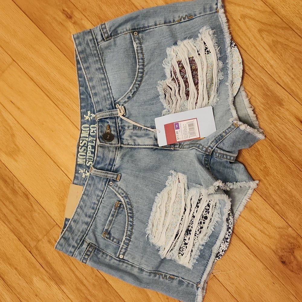 Mossimo supply Co shorts size 11
